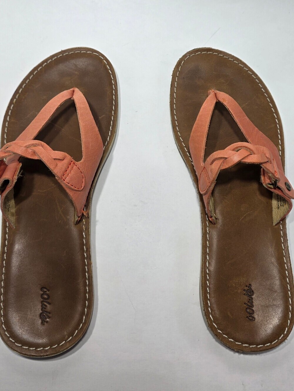 OluKai Women’s Leather Thong Sandals Coral Orange Size 6 EU 36 Excellent...